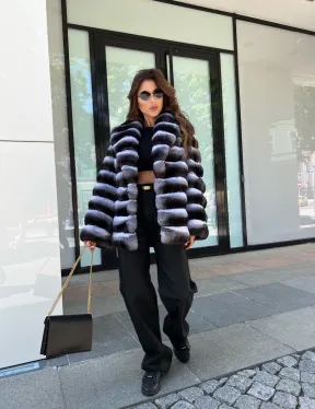 Шуба из меха шиншиллы с шалевым воротником