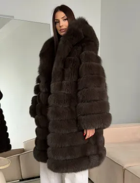 Шуба из песца с капюшоном