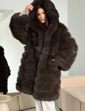 Шуба из песца с капюшоном