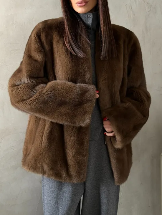 Шуба женская из меха норки