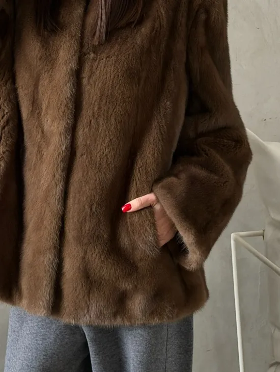 Шуба женская из меха норки