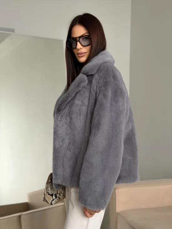 Короткая норковая шуба автоледи