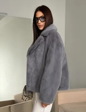 Короткая норковая шуба автоледи