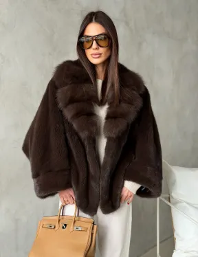 Короткий норковый жакет с воротником из куницы