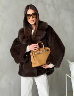 Короткий норковый жакет с воротником из куницы
