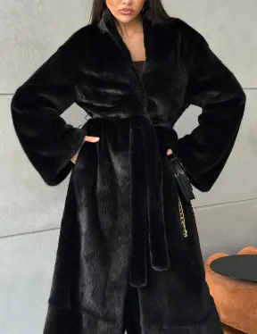 Длинная черная шуба из меха норки Saga furs