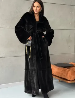 Длинная черная шуба из меха норки Saga furs