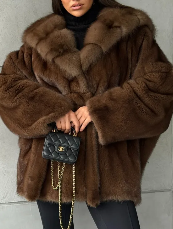 Полушубок норковый летучая мышь - капюшон куница