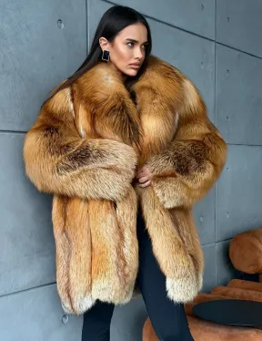 Шуба из натурального меха лисы