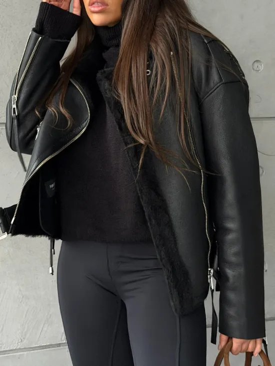 Черная короткая дубленка авиатор