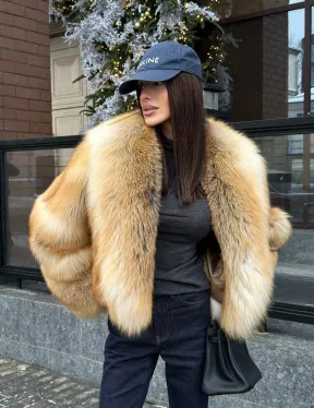 Полушубок-кроп с большим шалевым воротником из меха лисы Golden Sunrise