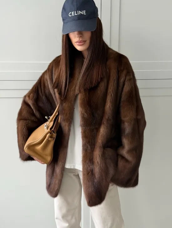 Норковая шуба под куницу (лесная норка)