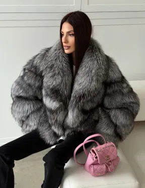 Полушубок из натурального меха чернобурки