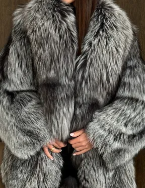 Женская шуба из чернобурки