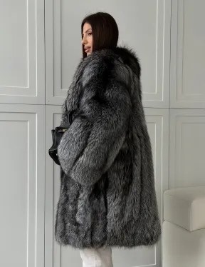 Шикарная шуба из чернобурки