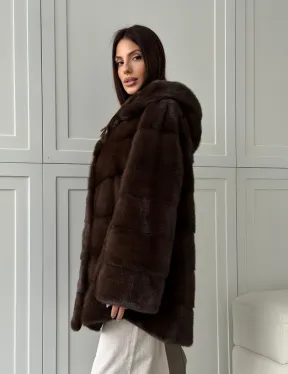 Норковая шуба в стиле «рубашка» с капюшоном