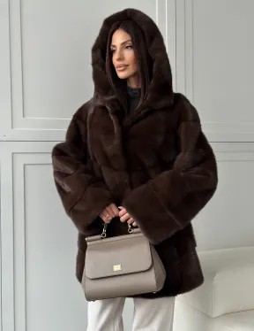 Норковая шуба в стиле «рубашка» с капюшоном