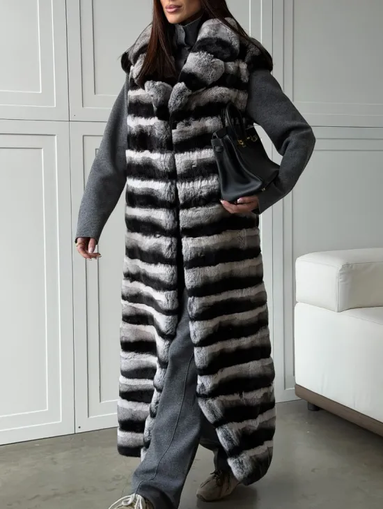 Меховой жилет из шиншиллового кролика