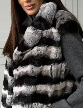 Меховой жилет из шиншиллового кролика