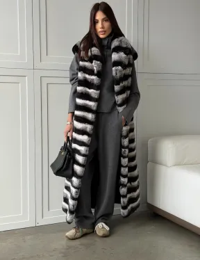 Меховой жилет из шиншиллового кролика