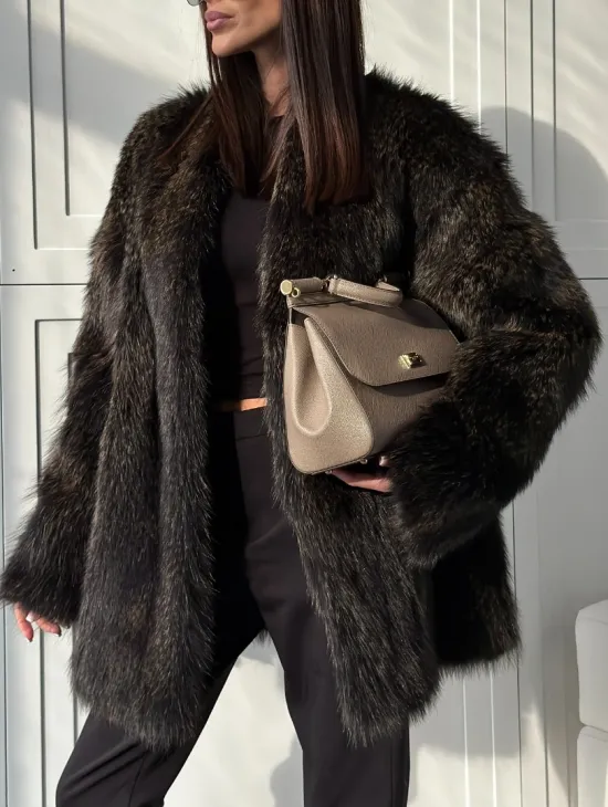 Женский полушубок из меха Финского енота Saga