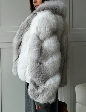 Полушубок из белой лисы, рукава - косички