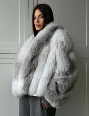 Полушубок из белой лисы, рукава - косички