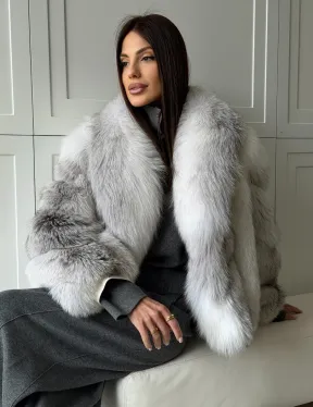 Полушубок из белой лисы, рукава - косички