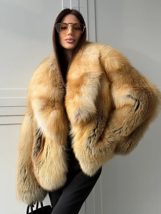 Короткая шубка из лисы Premium Golden Fox
