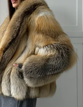 Женская шуба из лисьего меха Golden Edged Fox