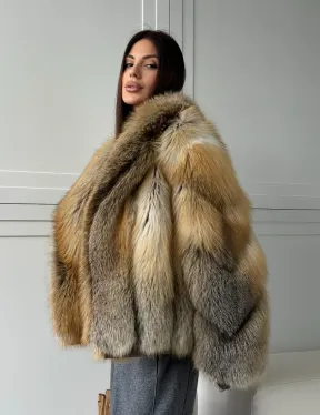 Женская шуба из лисьего меха Golden Edged Fox
