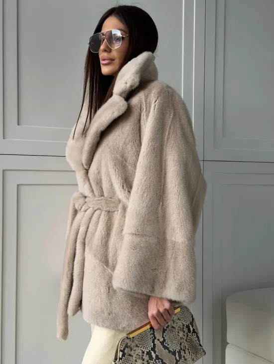 Зимняя норковая шуба фасона «летучая мышь»