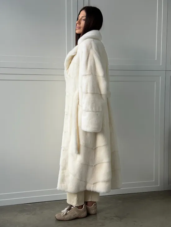 Шикарная норковая шуба White Velvet Premium
