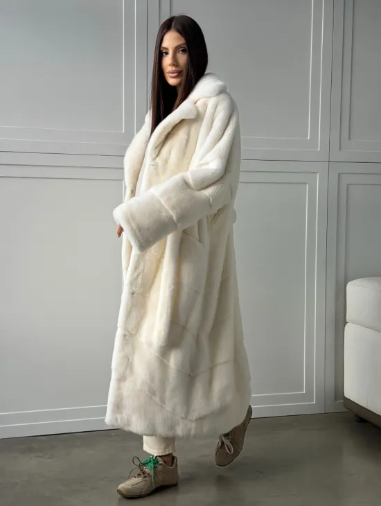 Шикарная норковая шуба White Velvet Premium