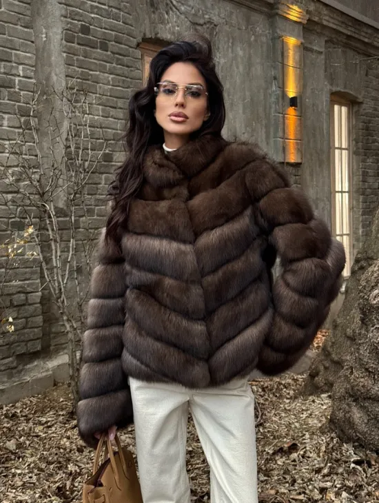 Роскошная шуба из меха соболя стойка воротник - седина 1/2