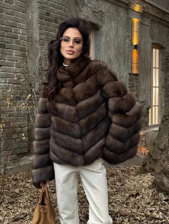 Роскошная шуба из меха соболя стойка воротник - седина 1/2