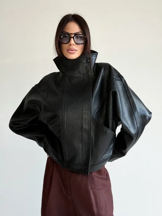 Черная женская кожаная куртка - фото 18