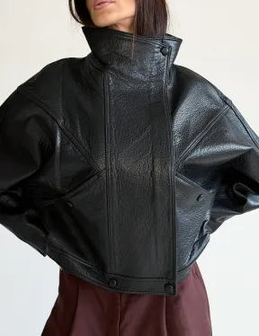 Черная женская кожаная куртка