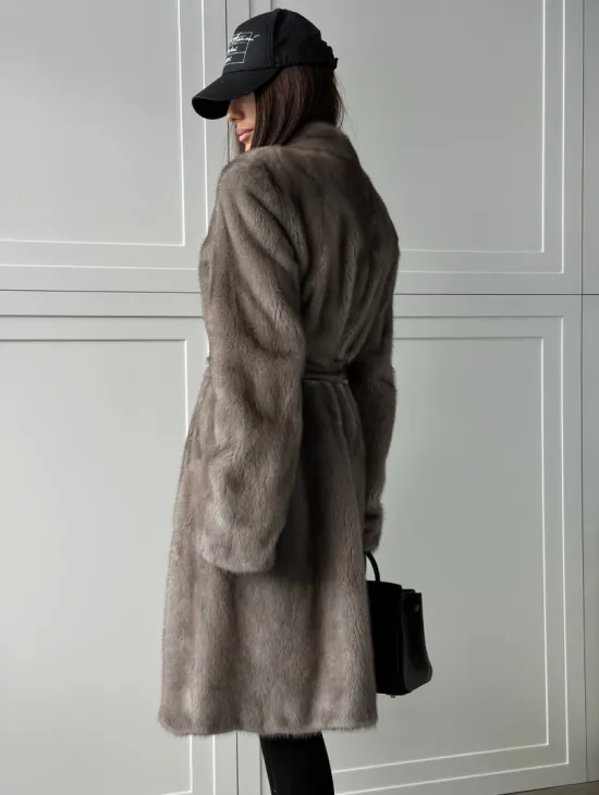 Норковая шуба из скандинавской норки - цвет серый