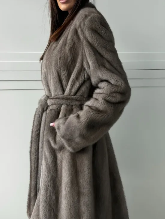 Норковая шуба из скандинавской норки - цвет серый