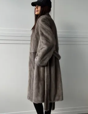 Норковая шуба из скандинавской норки - цвет серый