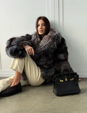 Шуба из меха блюфрост - воротник английский