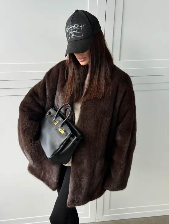 Куртка из норки с V - образным воротом