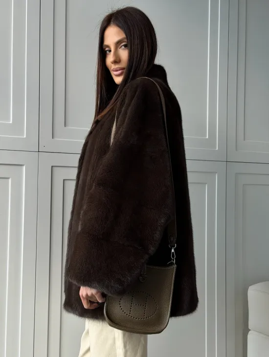 Меховой жакет из норки V- образный воротник