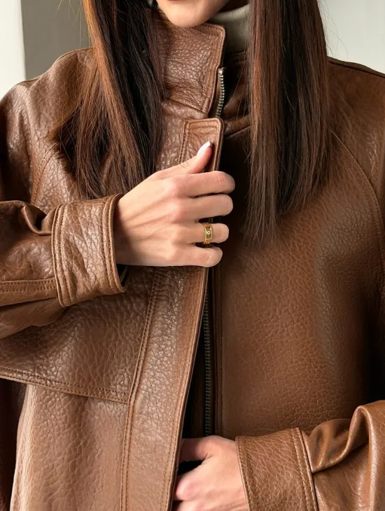Стильная кожаная куртка
