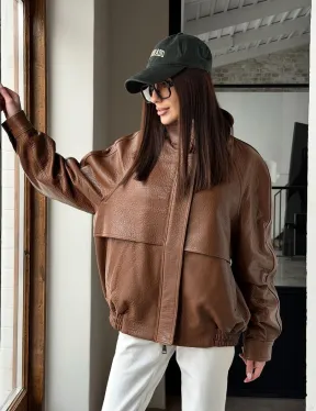 Стильная кожаная куртка