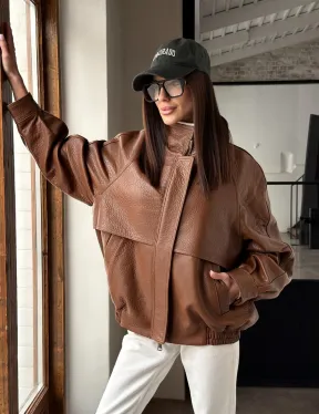 Стильная кожаная куртка