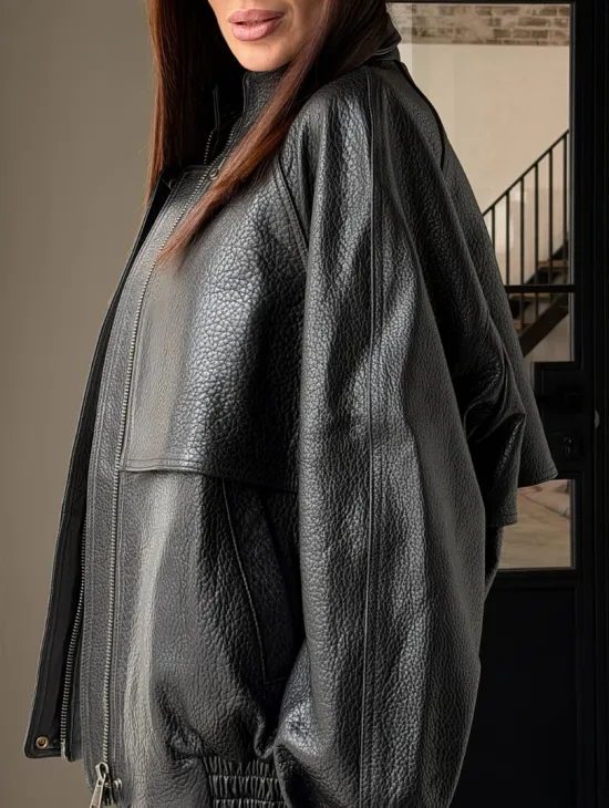 Черная весенняя куртка из кожи Joombo