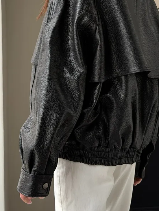 Черная весенняя куртка из кожи Joombo