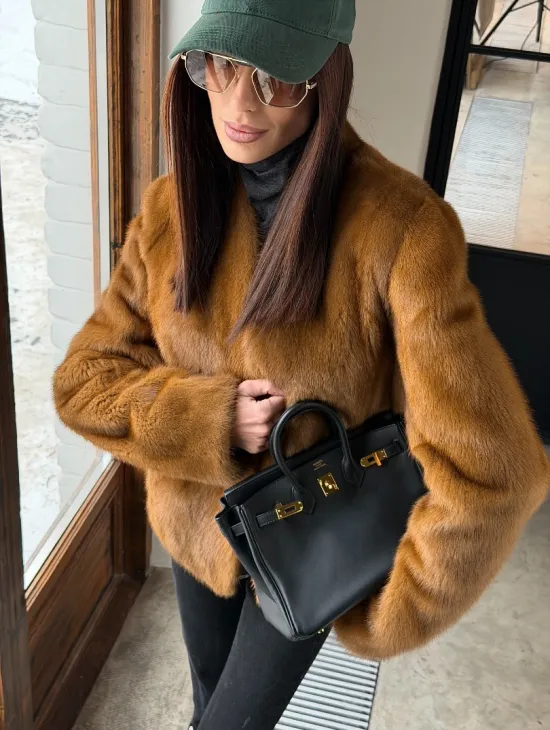 Меховой жакет из золотой норки